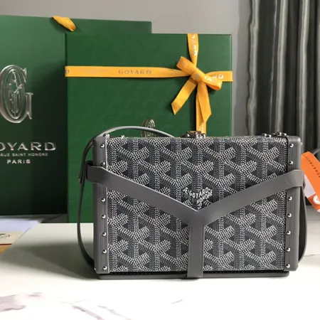 ゴヤール キーケース