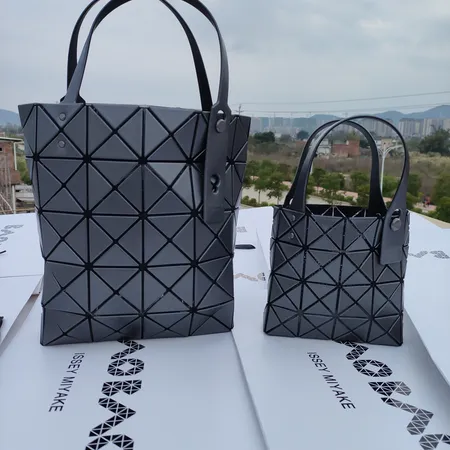 イッセイ ミヤケ キーケース