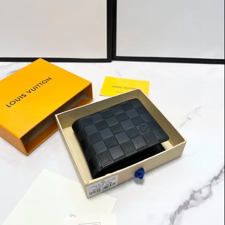 ルイヴィトン 折り財布