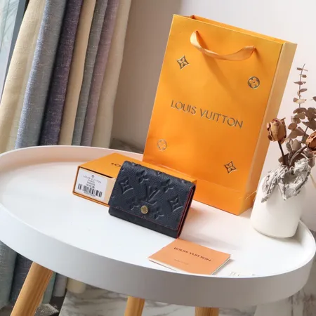 ルイヴィトン 名刺入れ