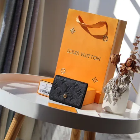 ルイヴィトン 名刺入れ