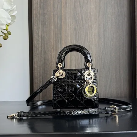 ディオール キーケース