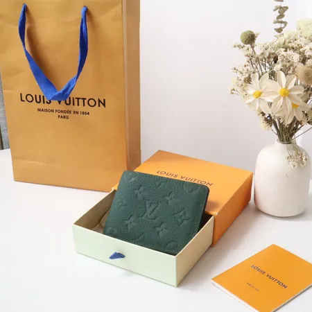 ルイヴィトン 折り財布