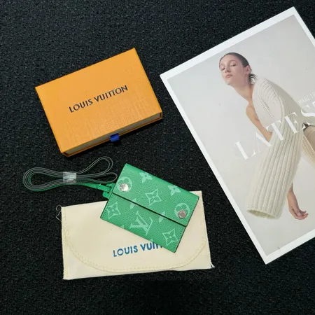 ルイヴィトン 名刺入れ