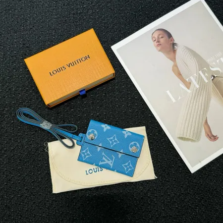 ルイヴィトン 名刺入れ