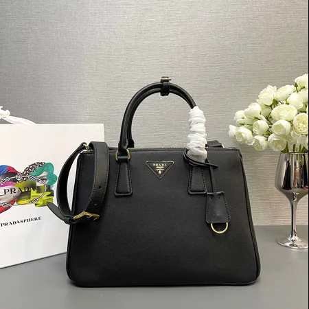 プラダ キーケース