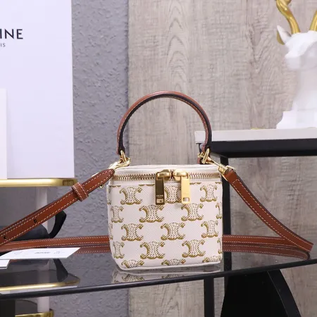 セリーヌ キーケース