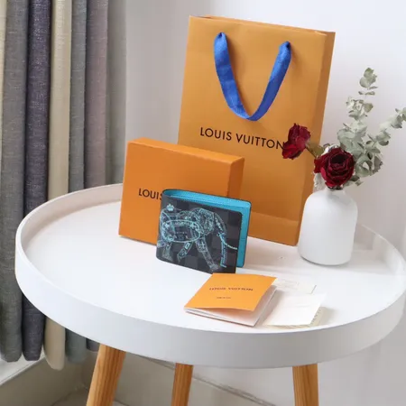 ルイヴィトン 折り財布