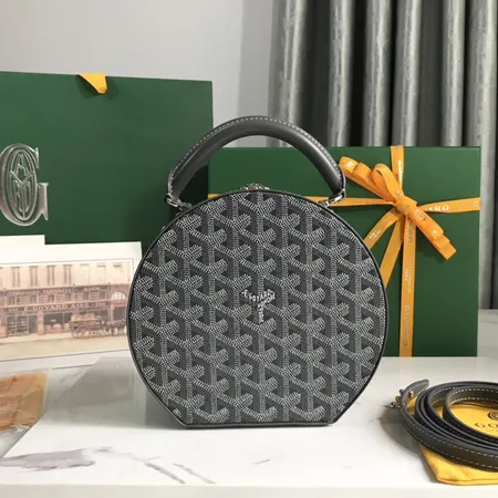 ゴヤール キーケース