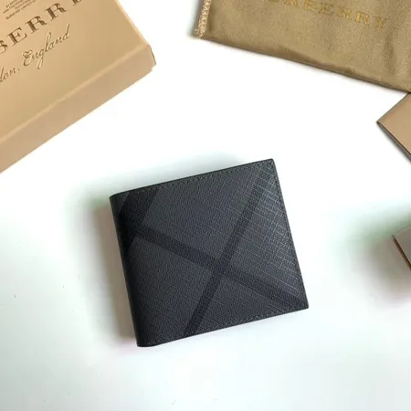 バーバリー ス 折り財布