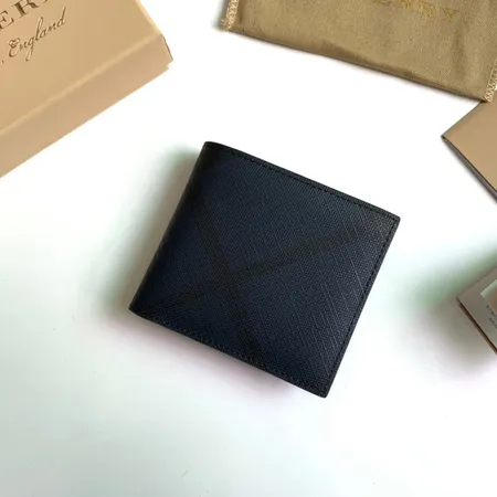 バーバリー ス 折り財布