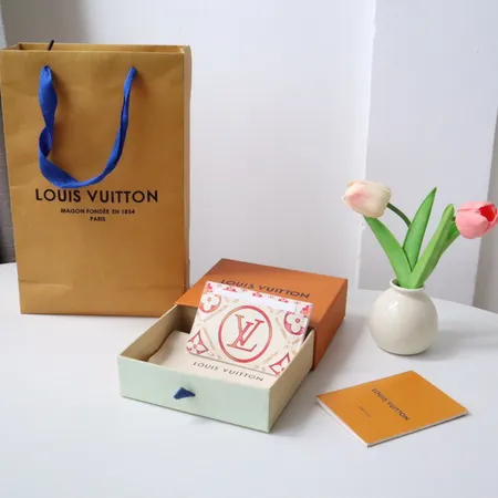 ルイヴィトン 名刺入れ