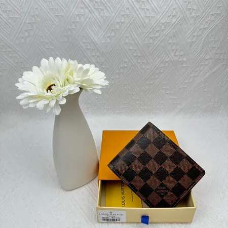 ルイヴィトン 折り財布