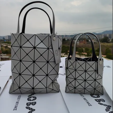 イッセイ ミヤケ キーケース