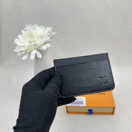 ルイヴィトン 名刺入れ