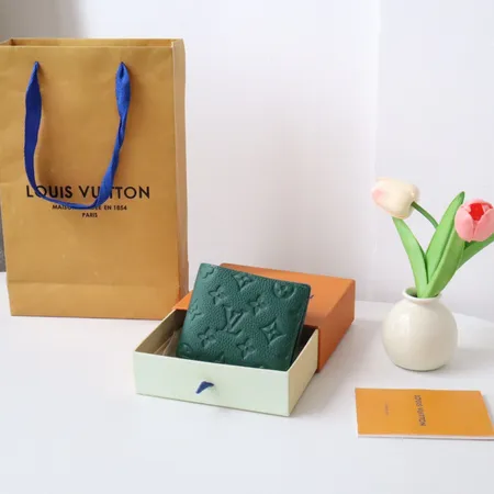 ルイヴィトン 折り財布