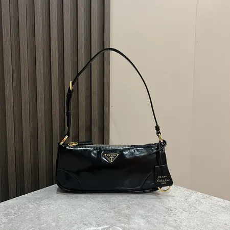 プラダ キーケース