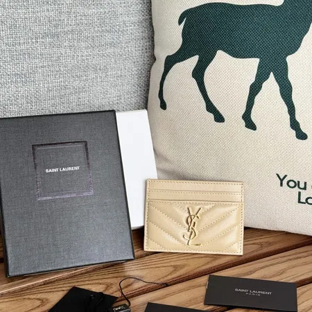 イブサンローラン 折り財布