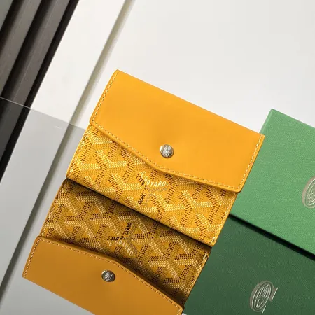 ゴヤール 折り財布