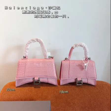 バレンシアガ キーケース