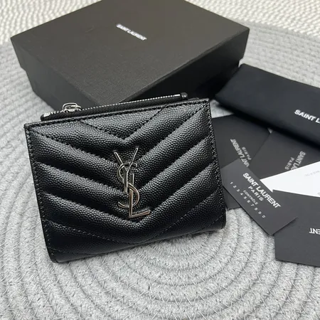 イブサンローラン 折り財布