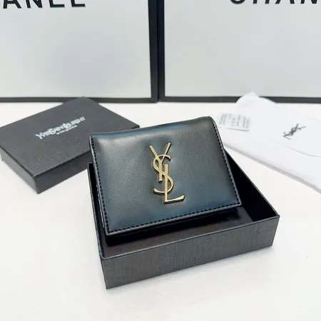 イブサンローラン 折り財布