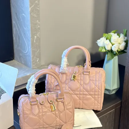 ディオール キーケース