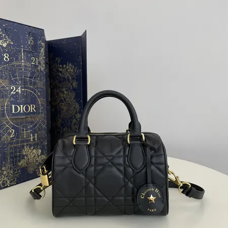 ディオール キーケース