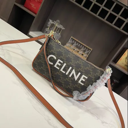 セリーヌ キーケース