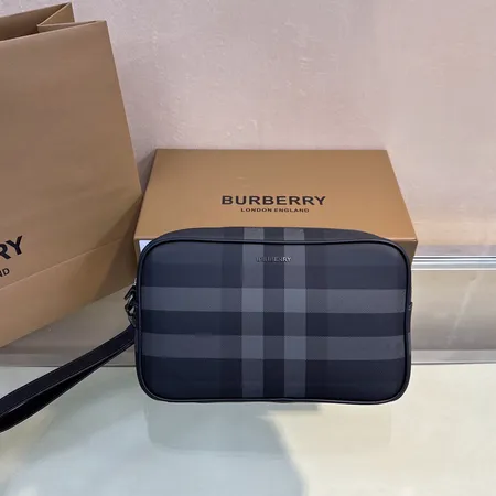 バーバリー ス キーケース