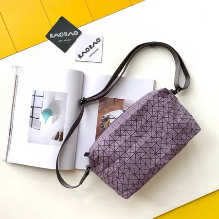 イッセイ ミヤケ キーケース