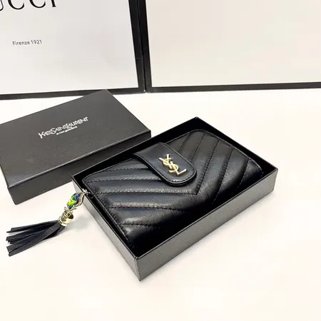 イブサンローラン 折り財布