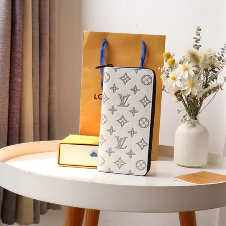 ルイヴィトン 名刺入れ