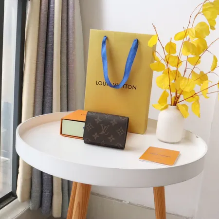 ルイヴィトン 名刺入れ