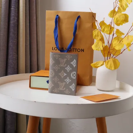 ルイヴィトン 名刺入れ