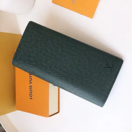 ルイヴィトン 名刺入れ
