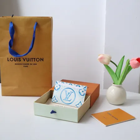 ルイヴィトン 名刺入れ