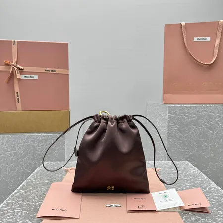 ミュウミュウ キーケース