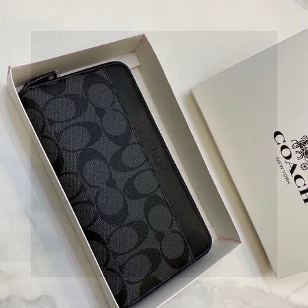 コーチ 折り財布