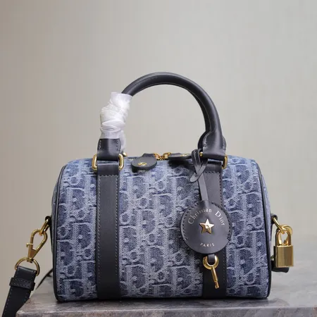 ディオール キーケース