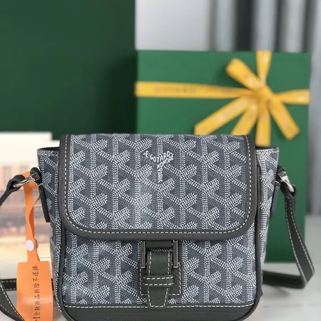 ゴヤール キーケース