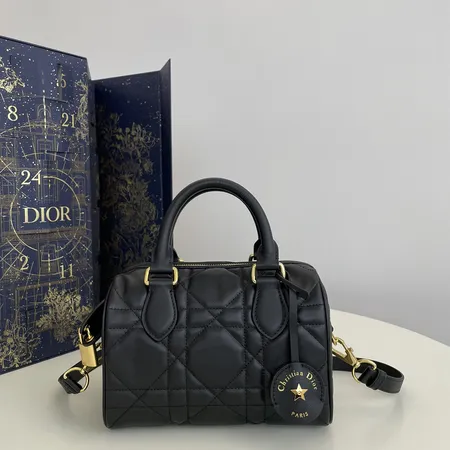 ディオール キーケース