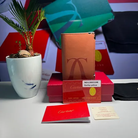 カルティエ 名刺入れ