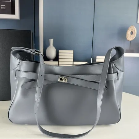 バレンシアガ キーケース