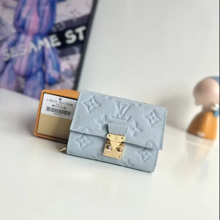 ルイヴィトン 折り財布