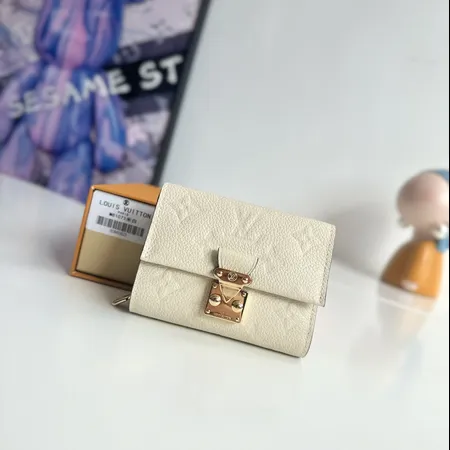 ルイヴィトン 折り財布