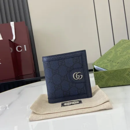 グッチ 折り財布