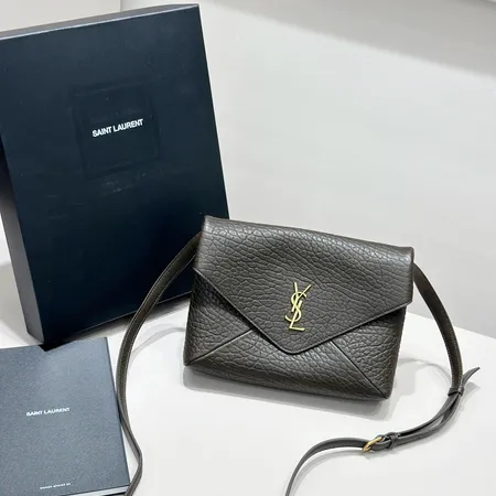 イブサンローラン キーケース