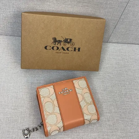 コーチ 長財布