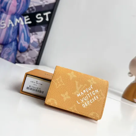 ルイヴィトン 名刺入れ